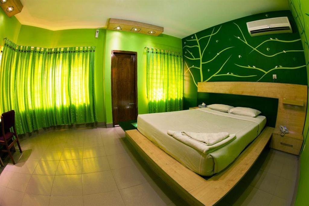 Hotel Tropical Daisy Dháka Exteriér fotografie